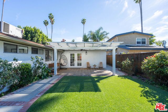 19837 Gilmore Street, Woodland Hills, CA 91367