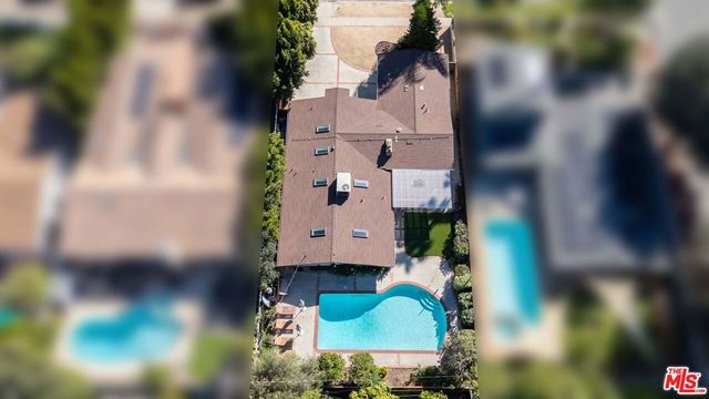 19837 Gilmore Street, Woodland Hills, CA 91367