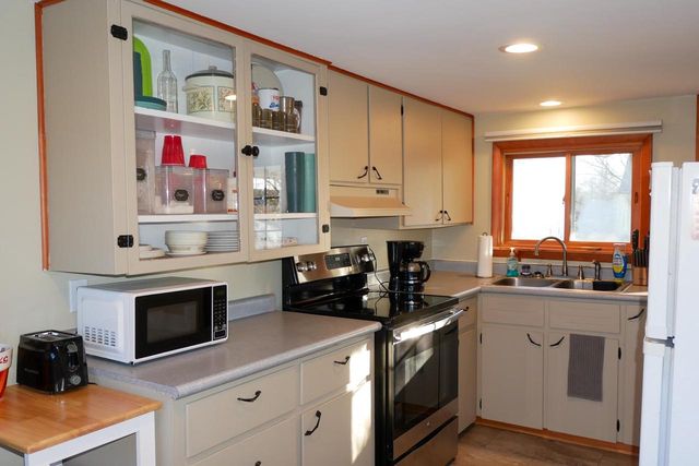 N1234 CHURCH STREET, Lublin, WI 54447