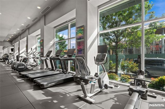 1200 Ave At Port Imperial 521, Weehawken, NJ 07086