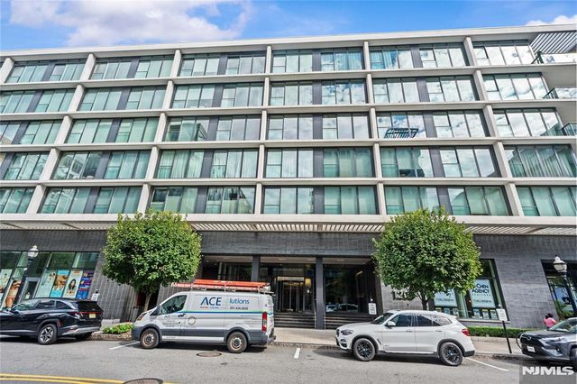 1200 Ave At Port Imperial 521, Weehawken, NJ 07086