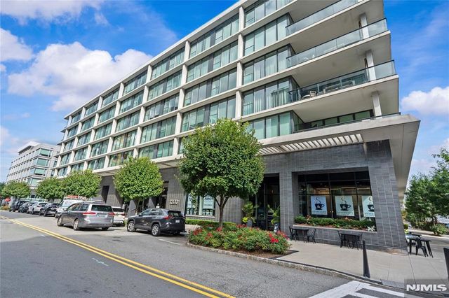 1200 Ave At Port Imperial 521, Weehawken, NJ 07086