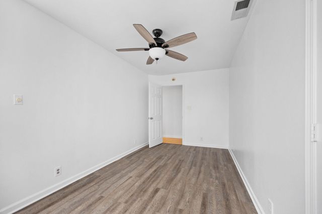 610 Eastview DR, Georgetown, TX 78626