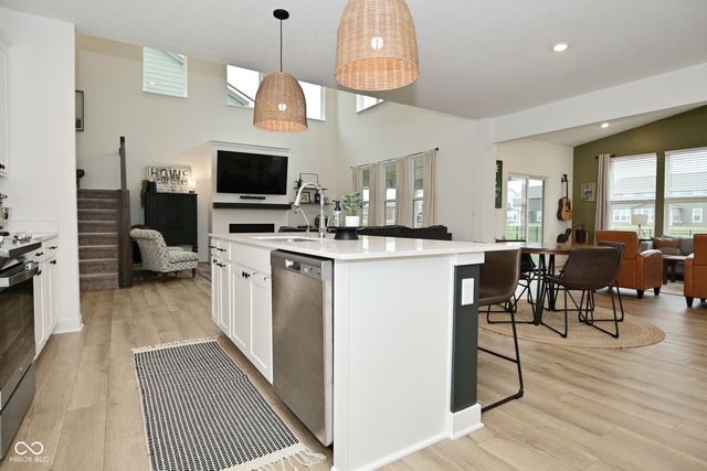5181 Golden Grove Drive, Mccordsville, IN 46055