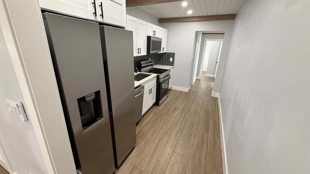 118 SW 7TH Street, Delray Beach, FL 33444