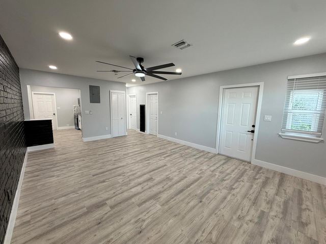 118 SW 7TH Street, Delray Beach, FL 33444