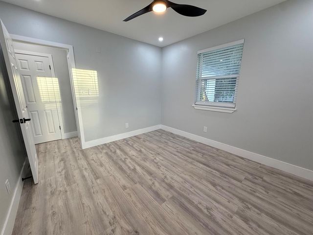 118 SW 7TH Street, Delray Beach, FL 33444