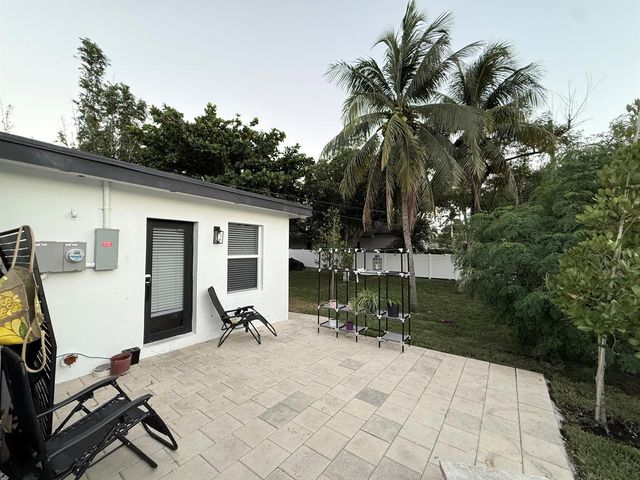 118 SW 7TH Street, Delray Beach, FL 33444