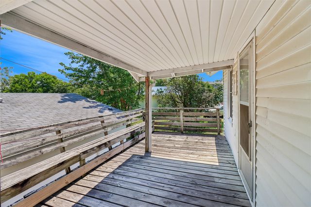 814 W 4th Street S, Newton, IA 50208