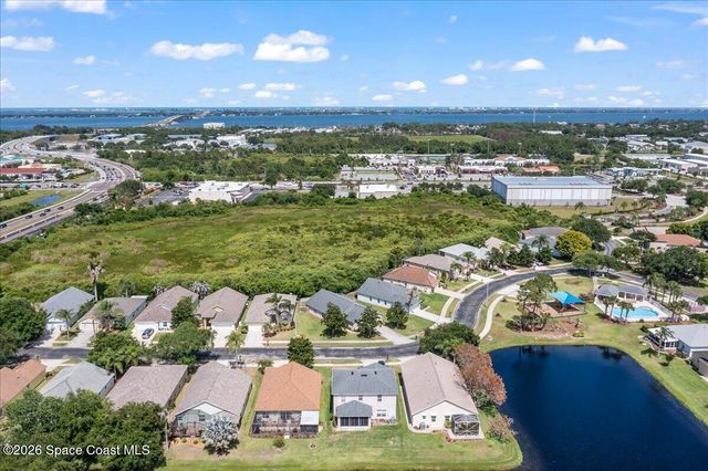 3350 Deer Lakes Drive, Melbourne, FL 32940
