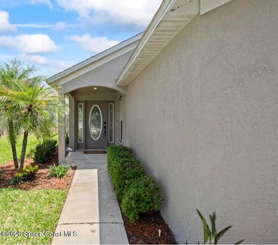 3350 Deer Lakes Drive, Melbourne, FL 32940