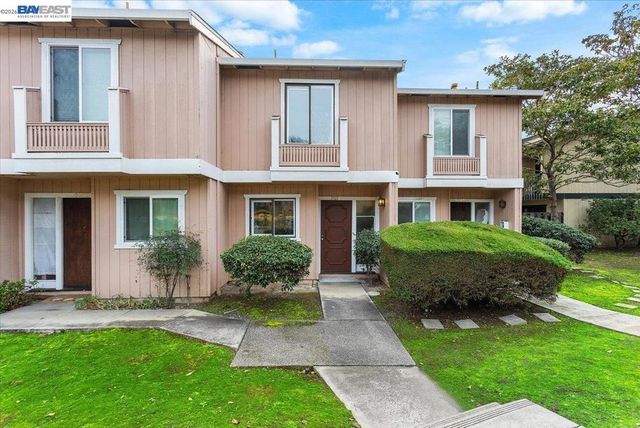 31131 Alvarado Niles Rd, Union City, CA 94587