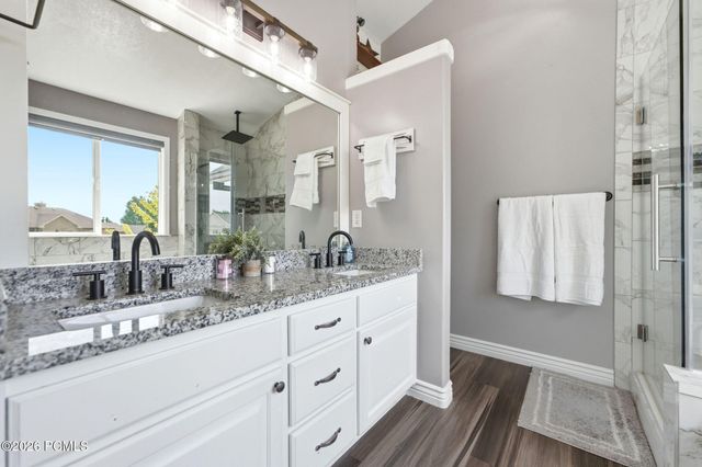 1681 N Farm Meadow Road, Farmington, UT 84025