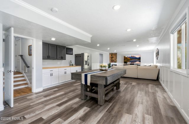 1681 N Farm Meadow Road, Farmington, UT 84025