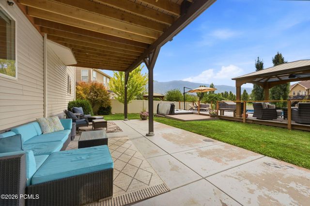 1681 N Farm Meadow Road, Farmington, UT 84025