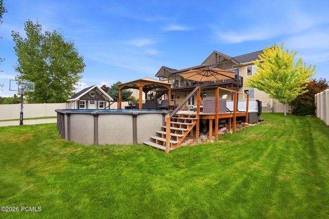 1681 N Farm Meadow Road, Farmington, UT 84025