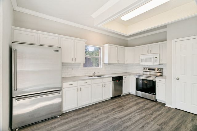 7413 Bear Lake Drive, Fort Worth, TX 76137