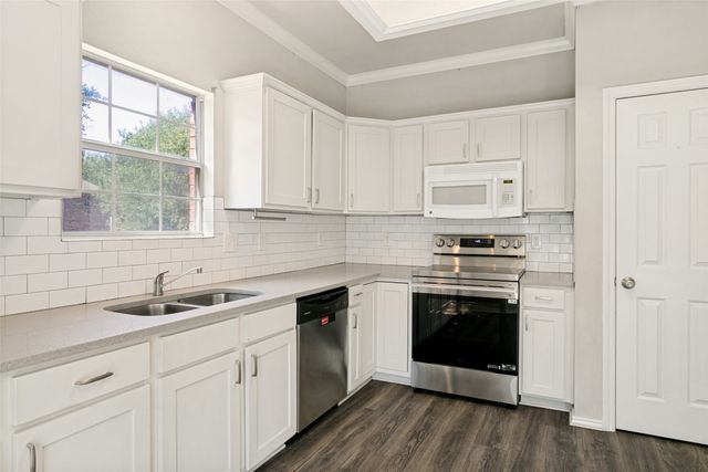 7413 Bear Lake Drive, Fort Worth, TX 76137
