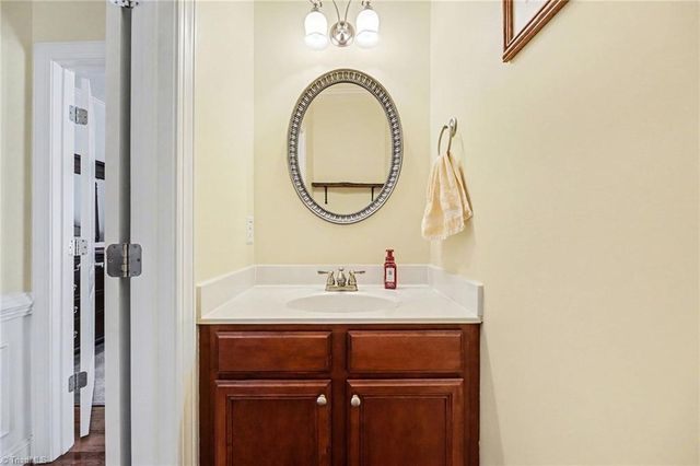 115 Town Lot Drive, Pfafftown, NC 27040