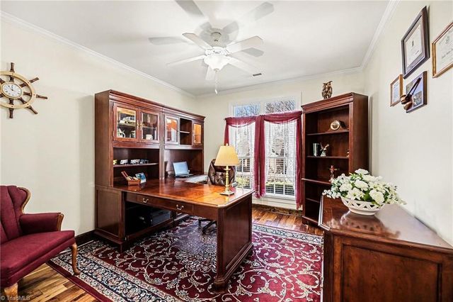 115 Town Lot Drive, Pfafftown, NC 27040