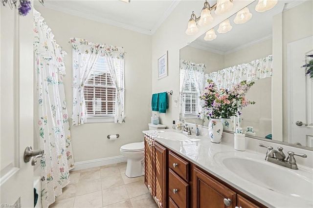 115 Town Lot Drive, Pfafftown, NC 27040