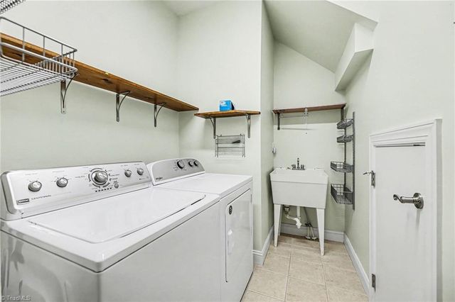 115 Town Lot Drive, Pfafftown, NC 27040