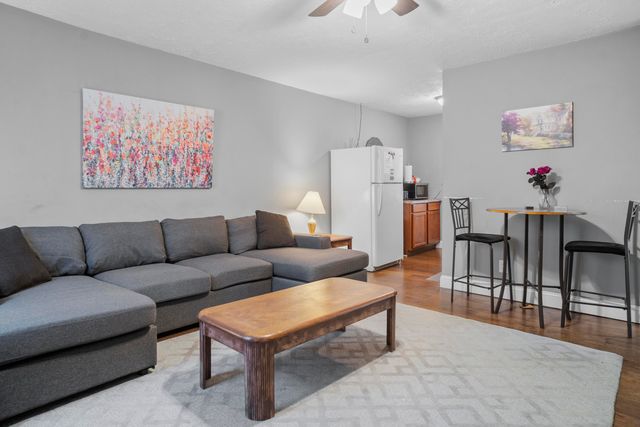 187-189 Strange Street, Stanton, KY 40380