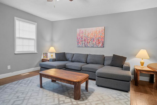 187-189 Strange Street, Stanton, KY 40380