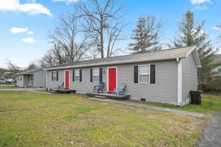 187-189 Strange Street, Stanton, KY 40380