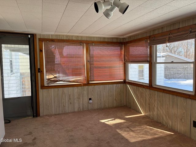 13 Albia Avenue, Troy, NY 12180