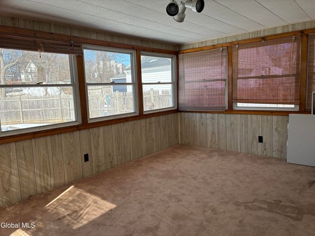 13 Albia Avenue, Troy, NY 12180