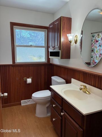 13 Albia Avenue, Troy, NY 12180