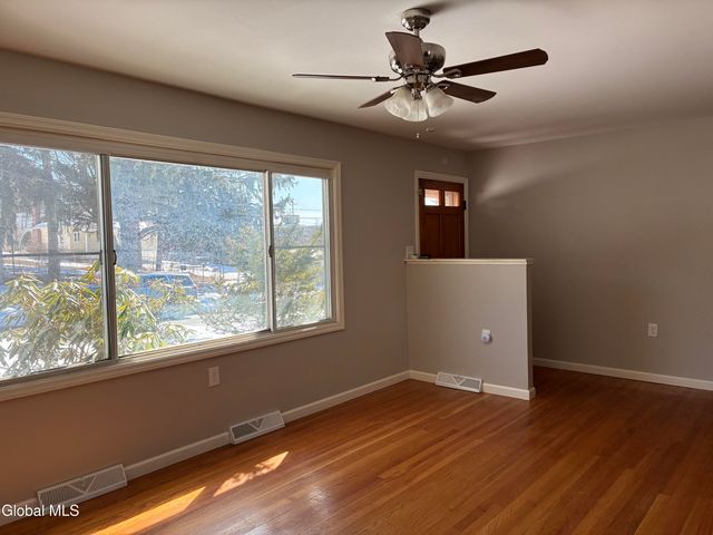 13 Albia Avenue, Troy, NY 12180