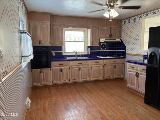 13 Albia Avenue, Troy, NY 12180