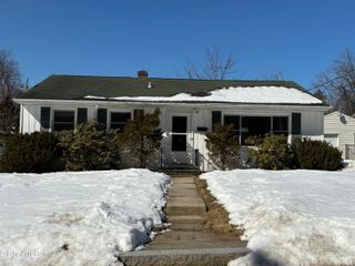 13 Albia Avenue, Troy, NY 12180