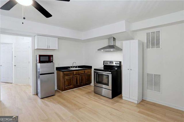 925 Garner Spring Lane, Buford, GA 30518