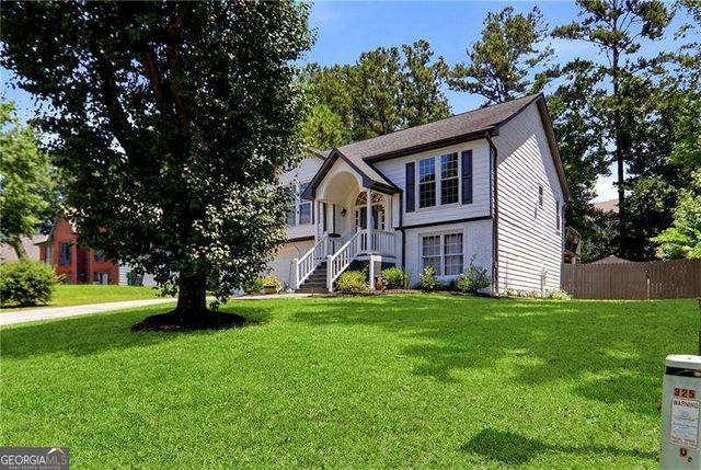 925 Garner Spring Lane, Buford, GA 30518