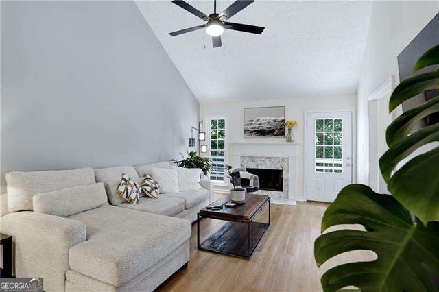 925 Garner Spring Lane, Buford, GA 30518