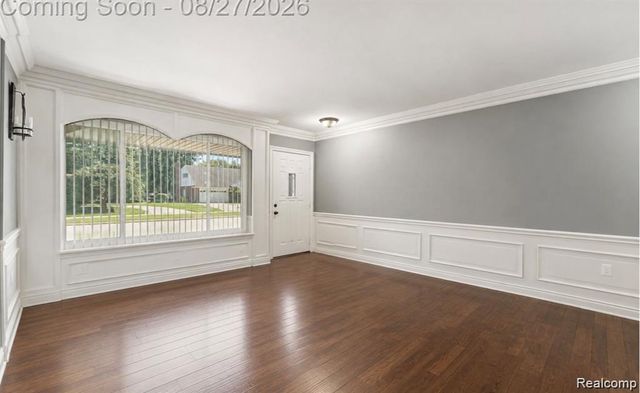 13167 Kozak Drive, Sterling Heights, MI 48312