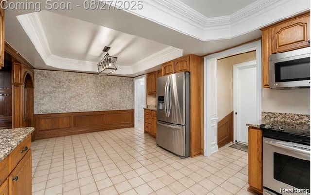 13167 Kozak Drive, Sterling Heights, MI 48312