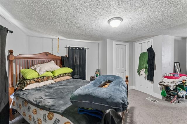 2311 E 73rd Street, Kansas City, MO 64132
