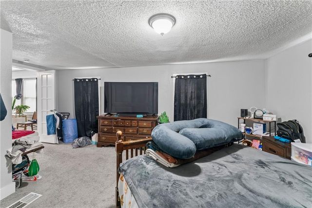 2311 E 73rd Street, Kansas City, MO 64132