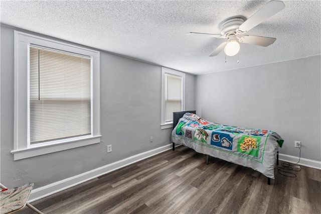 2311 E 73rd Street, Kansas City, MO 64132