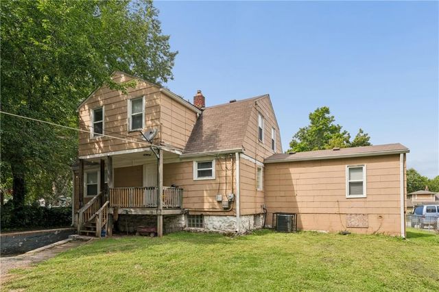2311 E 73rd Street, Kansas City, MO 64132
