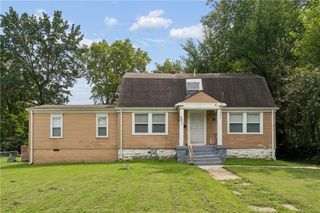 2311 E 73rd Street, Kansas City, MO 64132