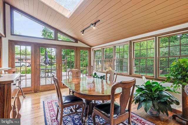 1445 GEORGIAN DR, Moorestown, NJ 08057