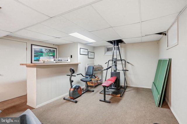 1445 GEORGIAN DR, Moorestown, NJ 08057