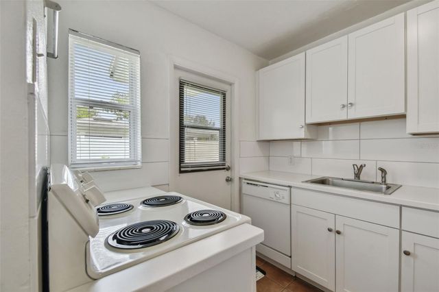 3808 S GRADY AVENUE, Tampa, FL 33611