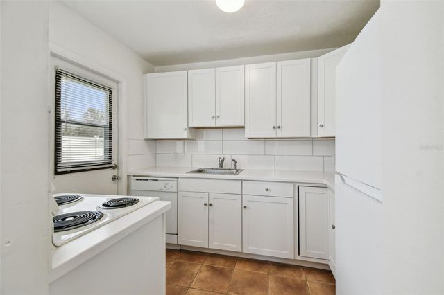 3808 S GRADY AVENUE, Tampa, FL 33611