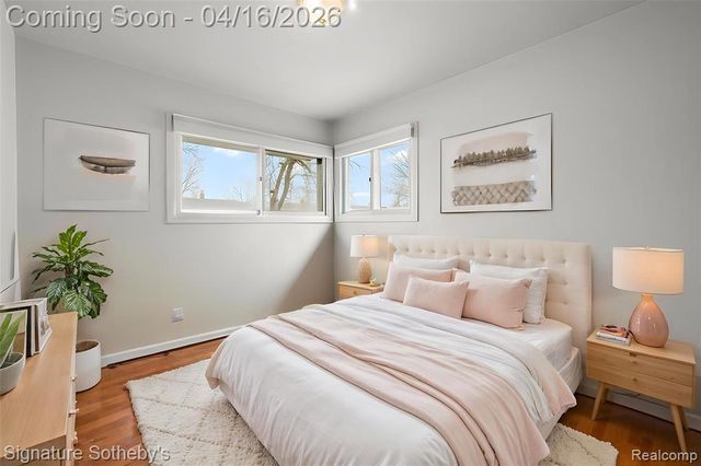 842 Schuman Street, Garden City, MI 48135